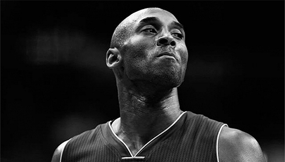 希腊媒：曼联与皇马已经报价奥林匹亚科斯18岁中场穆扎基蒂斯（据希媒报道，皇马与曼联已向奥林匹亚科斯18岁中场穆扎基蒂斯递交报价）