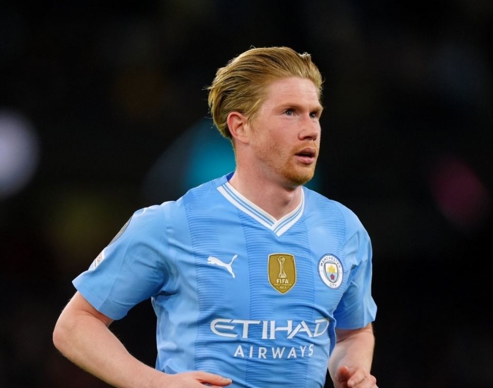 普利希奇流感中逆天改命，带领AC米兰重返意甲榜首（流感难挡锋芒，普利希奇率领AC米兰重返意甲榜首）