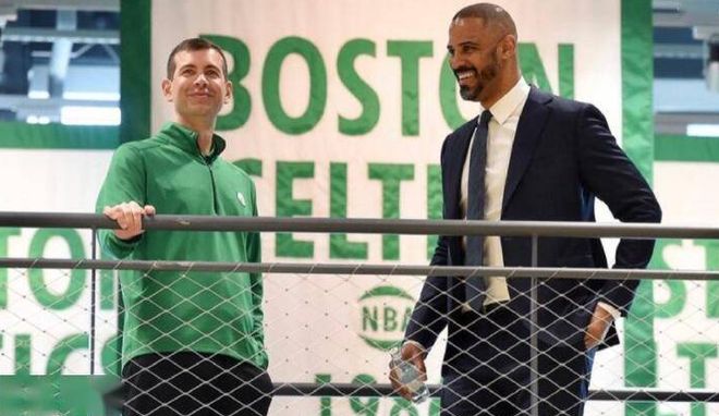 阿媒：阿根廷足协遭司法部门搜查，涉嫌与某金融机构存在关联（阿媒：司法部门突击搜查阿足协，疑与某金融机构有牵连）