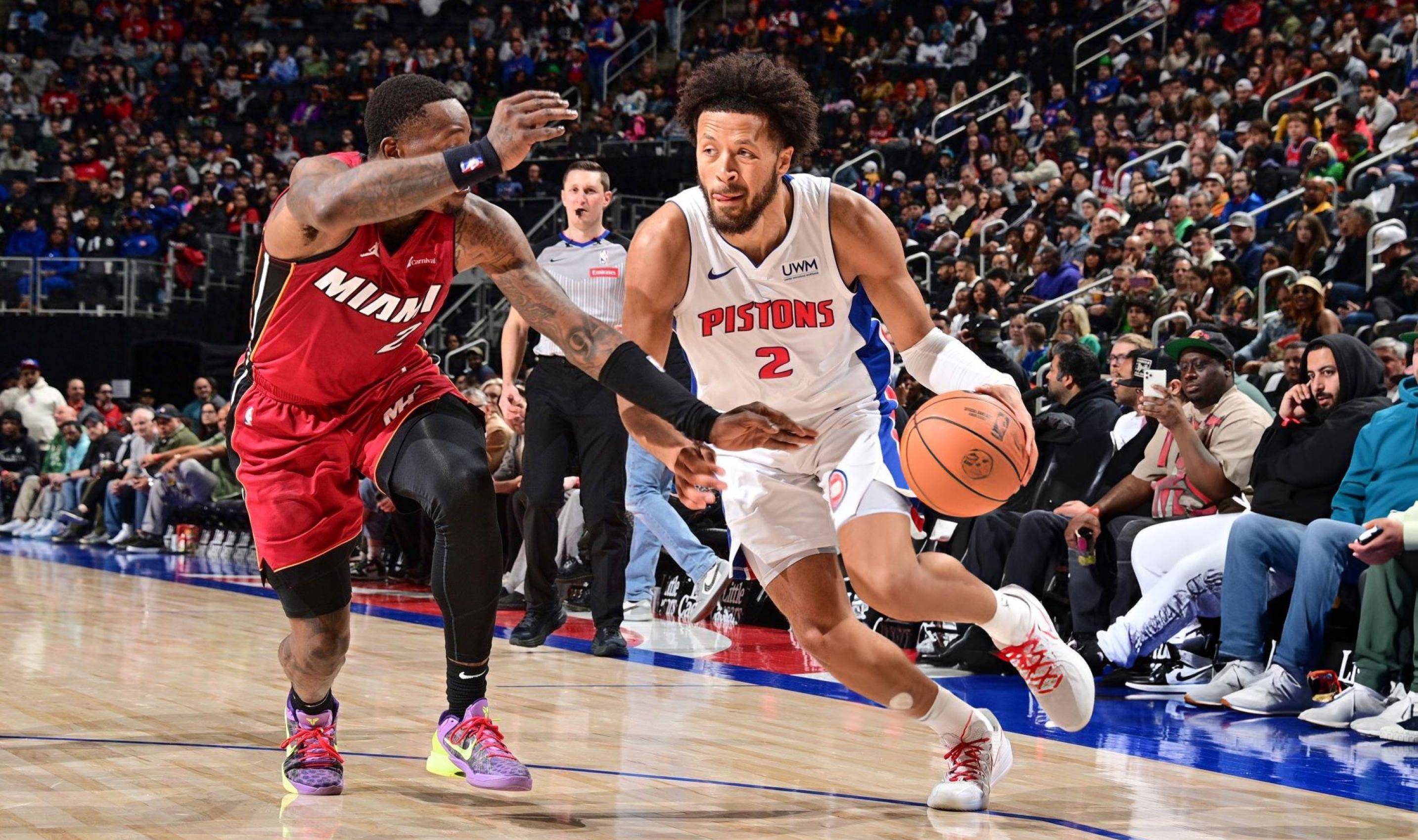 湖北女足历史首次闯入全运会决赛，王霜哭着感叹：太不容易了（湖北女足史上首次晋级全运会决赛，王霜落泪感慨：一路走来不易）