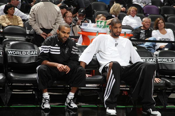 罗马诺：迪乌夫的最终转会费为2500万欧元，并已确保全额支付（罗马诺：迪乌夫转会费确定为2500万欧，款项已全额到位）