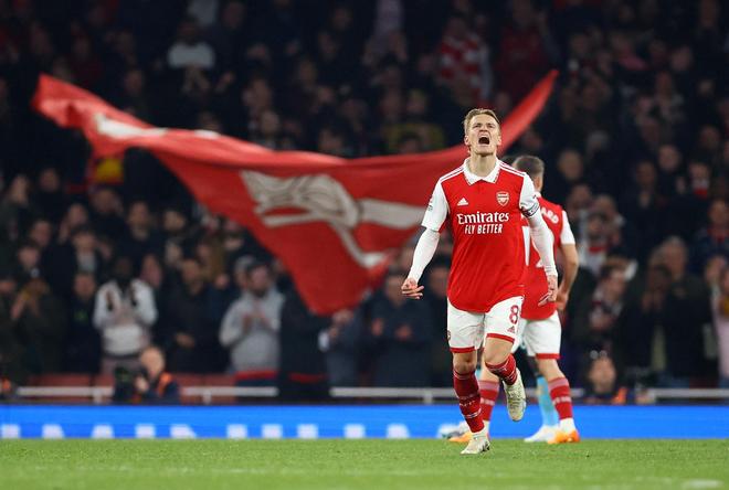 六边形战士！广东小外援奎恩19中11得到29分6篮板7助攻5抢断（攻防一体的广东小外援奎恩：19投11中砍下29分6篮板7助攻5抢断）