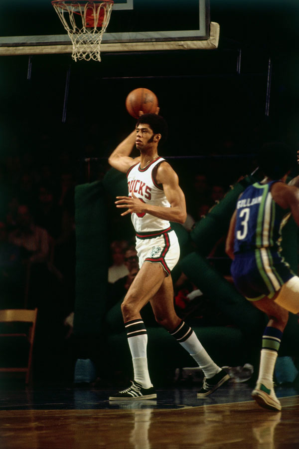 范晓冬谈邵佳一执教国足：能给本土教练施展的机会，足协英明（范晓冬评邵佳一执掌国足：为本土教练拓展舞台，称足协决策英明）